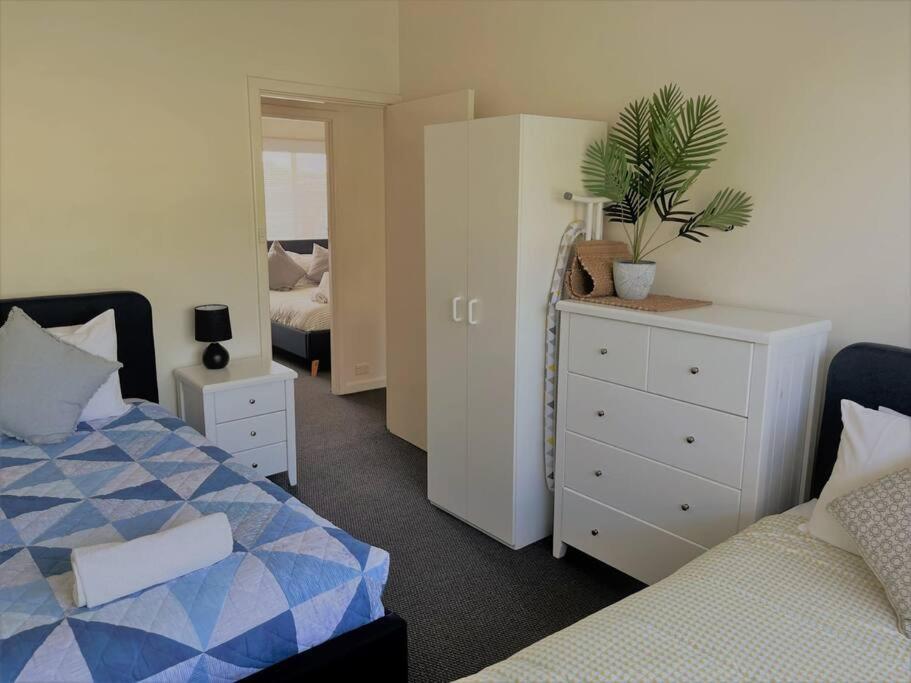 Three Palms Apartments Unit 2 Эсперанс Экстерьер фото